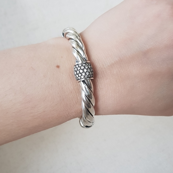 David Yurman 10mm Metro Diamond Station Bracelet - Picture 13 of 14